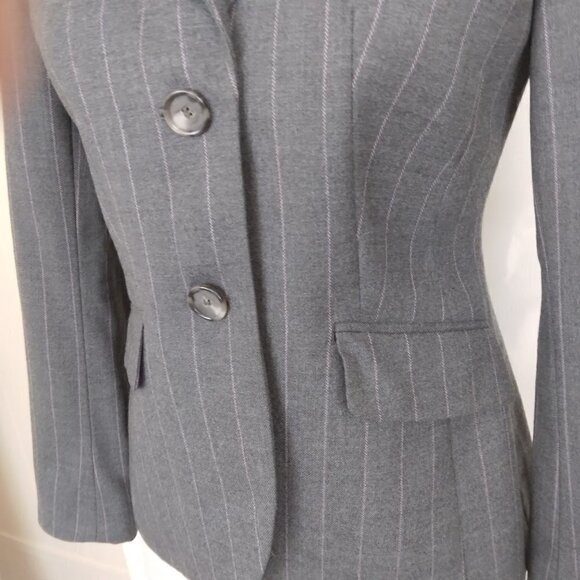Ann Taylor | Wool Pin Stripe Blazer Jacket Gray Lavender | Size 4P - Picture 3 of 13